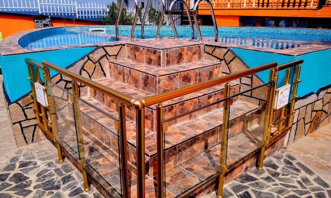 Chernomorets Apartamento | Apartamento de vacaciones Chernomorets para 1 - 4 personas con 4 dormitorios - Casa adosada