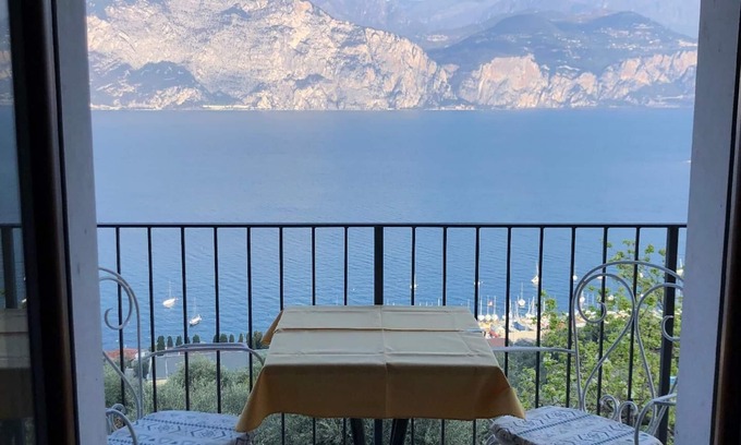 Castelletto Apartamento | Apartamento de vacaciones Brenzone para 1 - 2 personas con 1 dormitorio - Apartamento