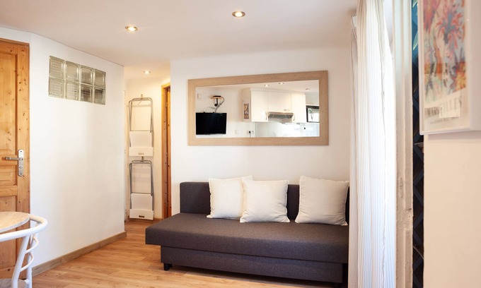 Notre-Dame du Mont Apartamento | Holiday Apartment "Central Marseille" with Balcony & Wi-Fi