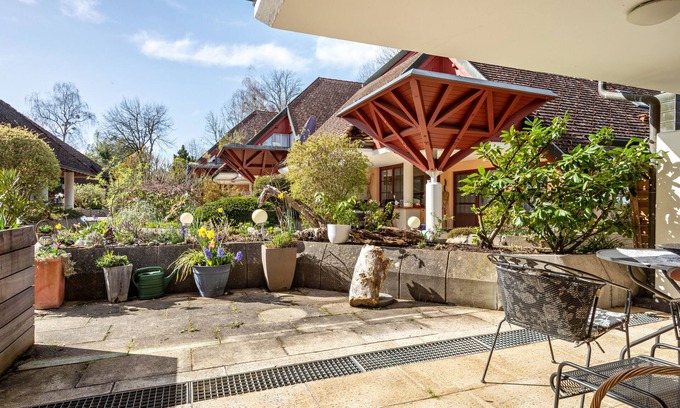 Kressbronn Apartamento | Apartamento vacacional "Claudis Seeland" con terraza privada y Wi-Fi