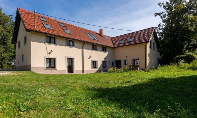 Ajdovscina Apartamento | Apartamento de vacaciones Col para 1 - 10 personas con 3 dormitorios - Apartamento