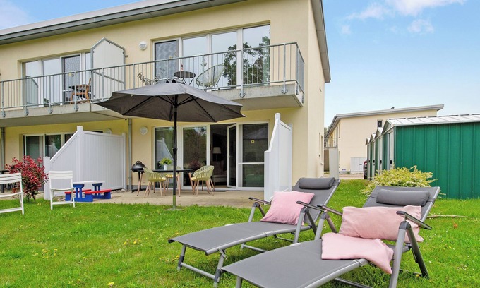 Gelbensande Apartamento | Apartamento vacacional 'Lieblingsinsel' con terraza privada, jardín privado y wifi