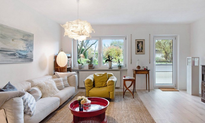 Efringen-Kirchen Apartamento | Apartamento 'Dreiländer Blick' con terraza privada y Wi-Fi