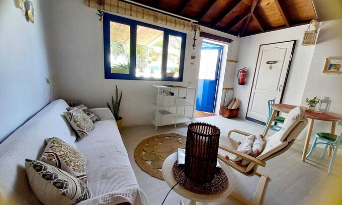 Tabayesco Apartamento | Apartamento "Casa Alma" con Wi-Fi, terraza y jardín