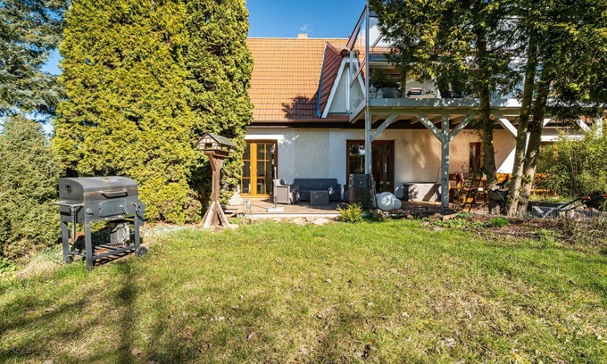 Blankensee Apartamento | Apartamento vacacional "Eichenhof" con terraza compartida, jardín privado y Wi-Fi
