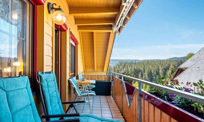 Kappel Apartamento | Apartamento vacacional 'Feldberg' con vistas a la montaña, terraza comunitaria y Wi-Fi