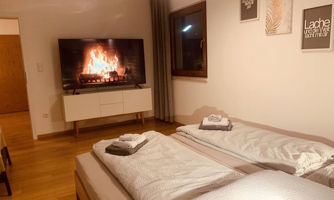 Salzweg Apartamento | Apartamento vacacional "Felix Living 4" con balcón y Wi-Fi