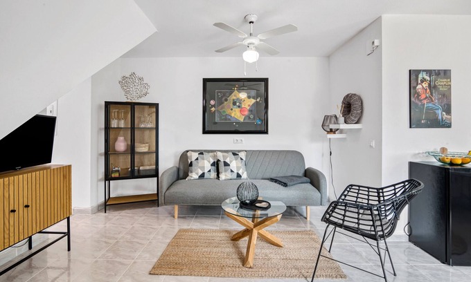 Orba Apartamento | Apartamento 'Ferien Bei Patricia' con vistas a la montaña, Wi-Fi y aire acondicionado