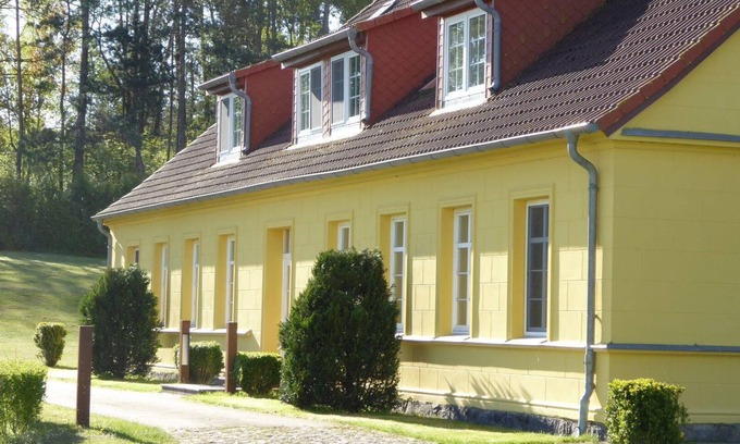 Gingst Otro | Apartamento de vacaciones Gingst para 1 - 4 personas con 2 dormitorios - Apartamento en casa unifami