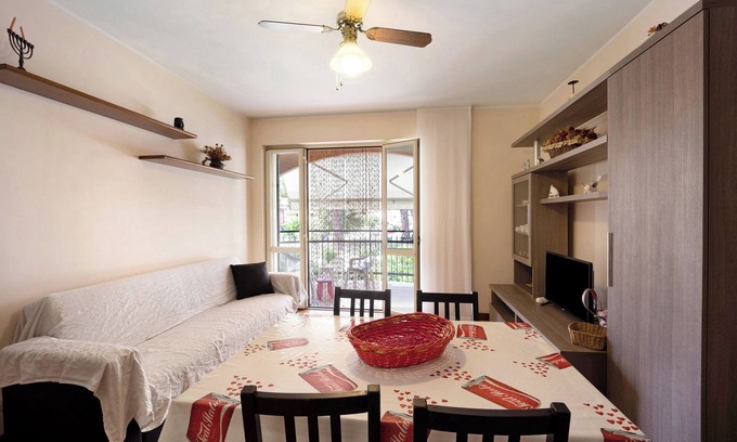 Marina di Andora Apartamento | Apartamento vacacional Giosy's Home cerca de la playa con terraza compartida