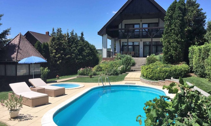 Balatonszolos Apartamento | Apartamento vacacional piscina