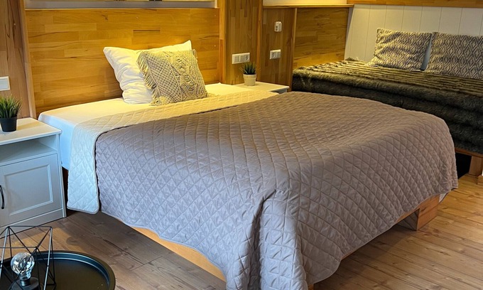 Neckarsulm Apartamento | Apartamento vacacional en un hotel 'Apartamento 3'