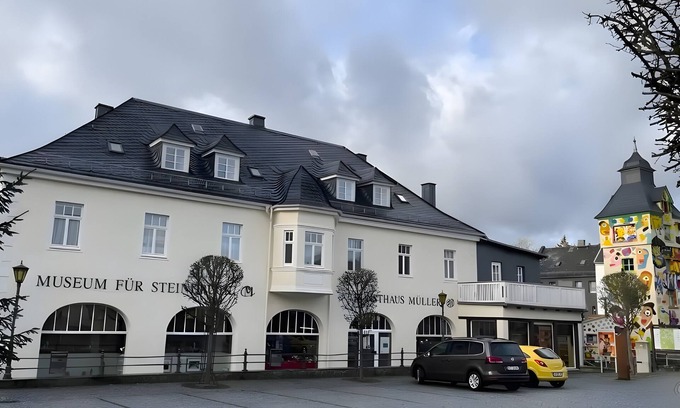 Wurzbach Apartamento | Apartamento vacacional en el antiguo señorío 'Sormitzblick' con jardín y Wi-Fi