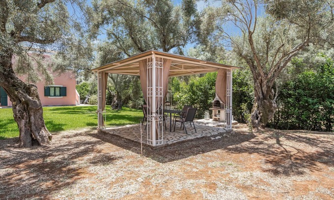 Agios Ioannis Apartamento | Apartamento vacacional "Ionian Breeze Studio 4" con terrazas y Wi-Fi