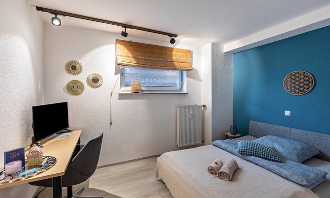 Eichlinghofen Apartamento | Apartamento vacacional 'Pequeño y Encantador' con Wi-Fi