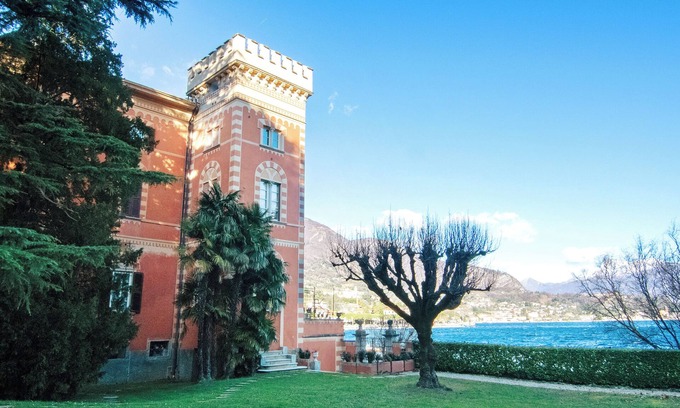 Tremezzina Apartamento | Apartamento vacacional "La Contessa" con jardín privado, Wi-Fi y aire acondicionado