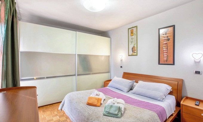 Panorama Apartamento | Apartamento vacacional "La Maison Des Jumeaux" con terraza privada, jardín compartido y Wi-Fi