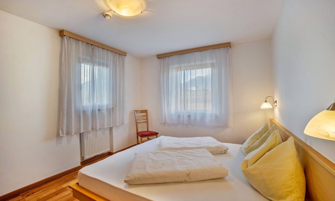 Naz Apartamento | Apartamento vacacional 'Linder 16' con vistas a la montaña, piscina comunitaria y Wi-Fi