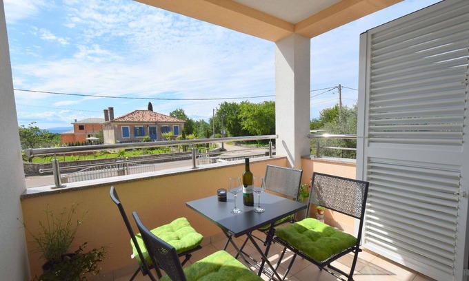 Barusici Apartamento | Apartamento de vacaciones Malinska para 1 - 4 personas con 2 dormitorios - Apartamento