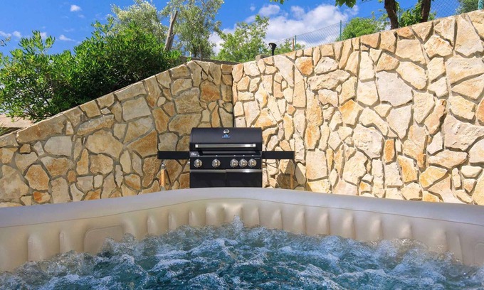 Jurandvor Apartamento | Casa vacacional con jacuzzi