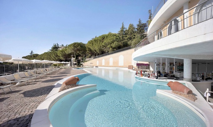 Sanremo Apartamento | Apartamento vacacional 'Modus Vivendi 315' con vistas al mar y Wi-Fi