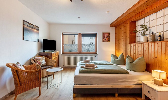 Britzingen Apartamento | Apartamento vacacional 'Pinot Noire' con Wi-Fi