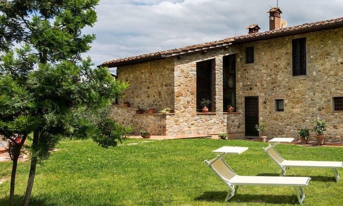 Quarrata Apartamento | Apartamento de vacaciones Quarrata para 1 - 7 personas con 3 dormitorios - Casa pareada