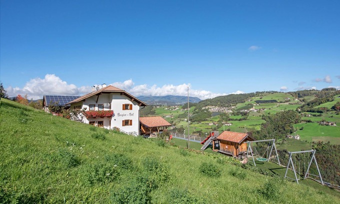 Brie Apartamento | Apartamento vacacional "Rosengarten - Heigler Hof" con vistas a la montaña, wifi, balcón, sauna y terraza