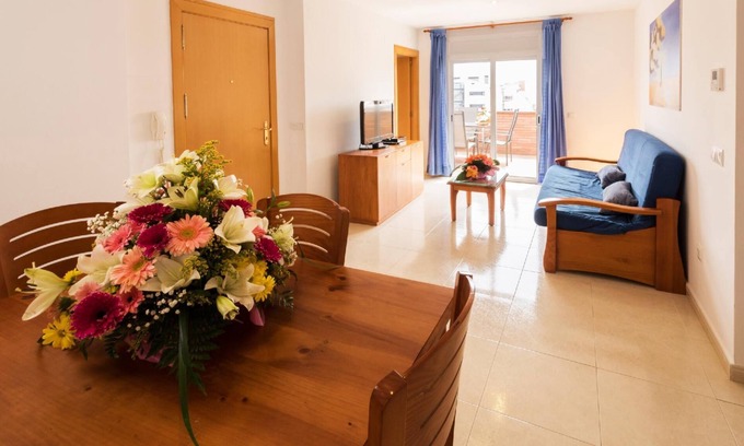 Santa Margarida Apartamento | Holiday apartment Roses for 1 - 4 persons with 1 bedroom - Holiday apartment