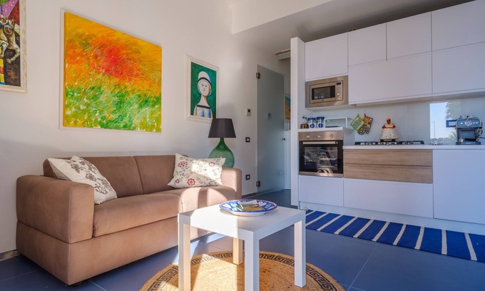 San Cataldo Apartamento | Apartamento vacacional SoleLuna con vistas al mar, terraza y Wi-Fi