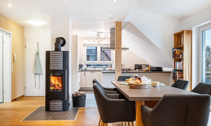 Burgfelden Apartamento | Apartamento 'Ferienwohnung Schatz' con terraza, balcón y Wi-Fi