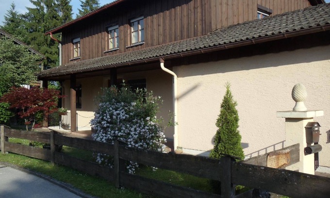 Siegsdorf Apartamento | Apartamento de vacaciones Siegsdorf para 1 - 3 personas con 2 dormitorios - Apartamento