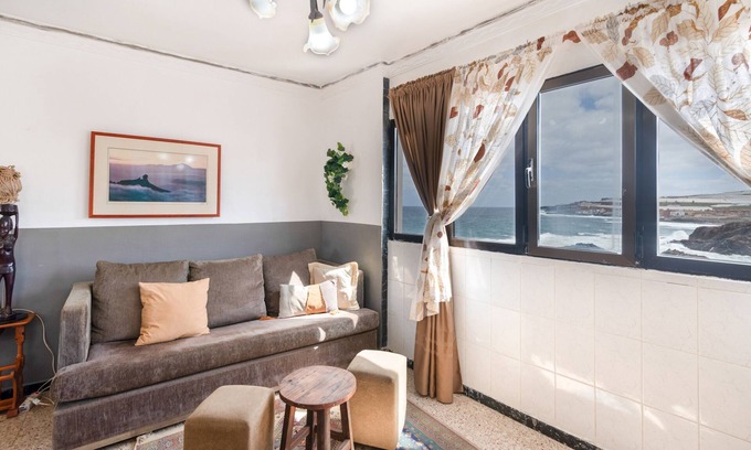Gáldar Apartamento | Apartamento de vacaciones 'Siempreviva' con piscina compartida y Wi-Fi