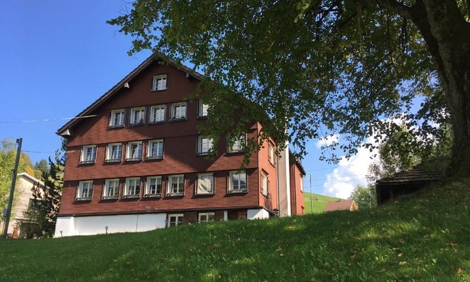 Rute Apartamento | Apartamento de vacaciones Urnäsch para 1 - 4 personas con 1 dormitorio - Apartamento en casa unifami