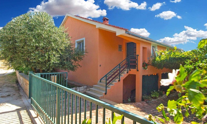 Peruski Apartamento | Apartamento vacacional con aire acondicionado