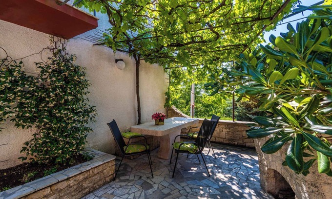 Krnica Apartamento | Holiday apartment with air conditioning
