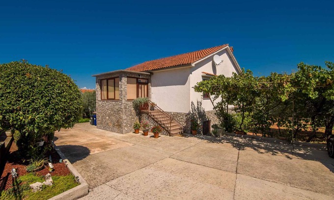 Porat Apartamento | Apartamento vacacional con jardín y barbacoa