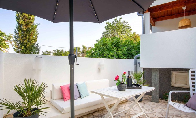 Polje Apartamento | Apartamento vacacional con aire acondicionado y terraza