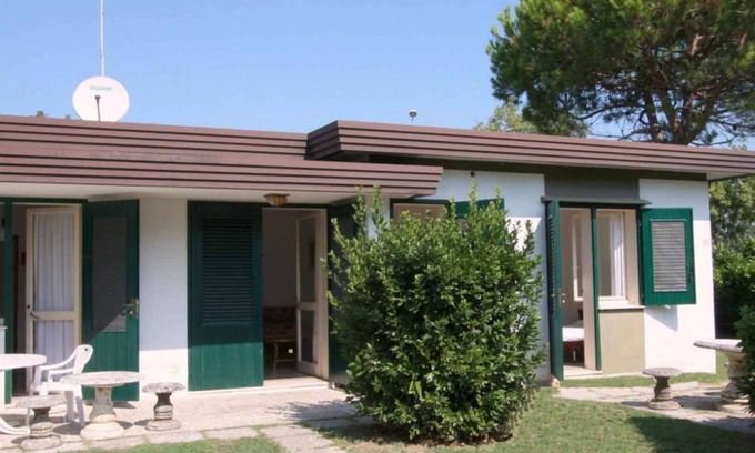 Bibione Pineda Apartamento | Apartamento vacacional con jardín privado