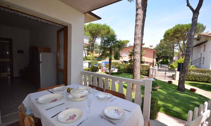 Lignano Pineta Apartamento | Apartamento vacacional con piscina en zona verde
