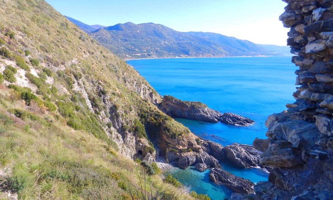 Ascea Apartamento | Apartamento vacacional con terraza y vista al mar