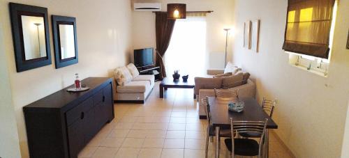 Mytikas Apartamento | Holiday & Business Furnished Apartments