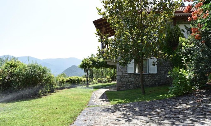 Lilaia Casa | Holiday Cottage
