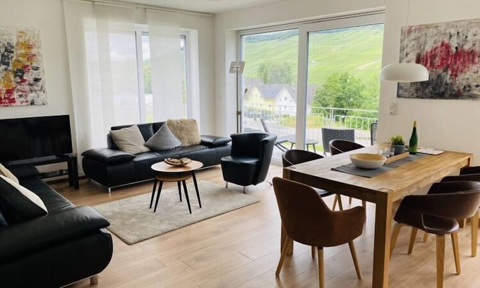 Bernkastel-Kues Apartamento | Holiday apartment Above the Moselle 2