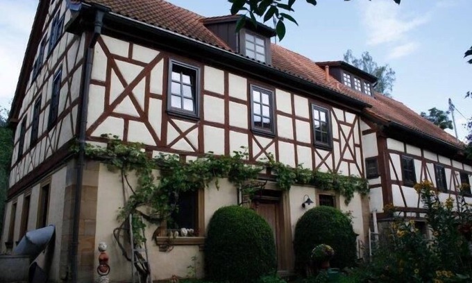 Hofheim in Unterfranken Casa | Vacaciones en 300 años de antigüedad, molino catalogado en un lugar idílico