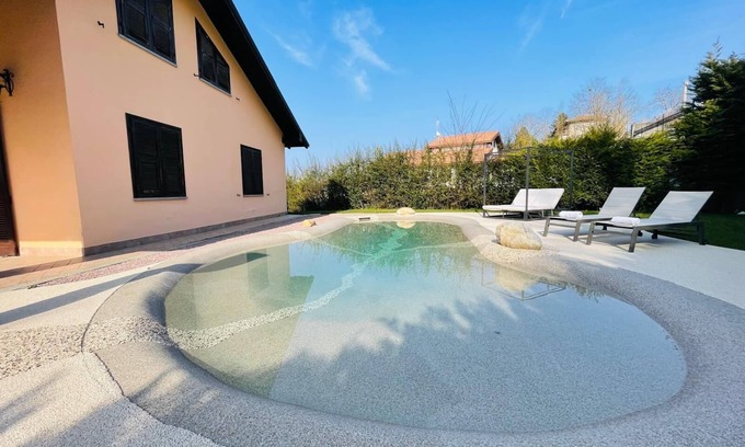 Melazzo Apartamento | Holiday Flat in Villa with pool