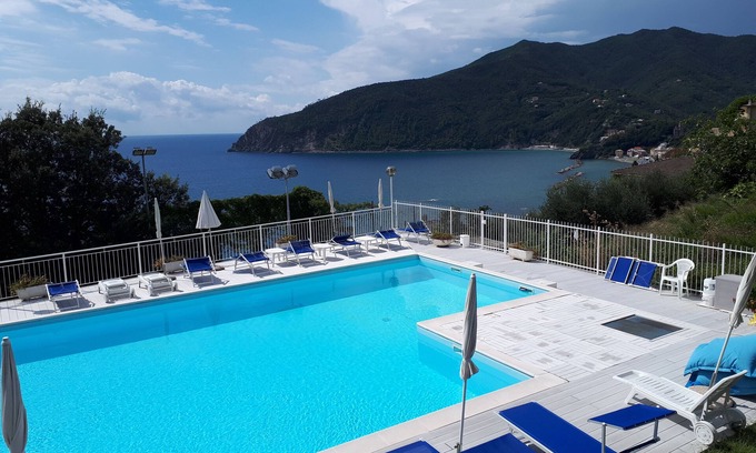 Moneglia Apartamento | Holiday flat with amazing view