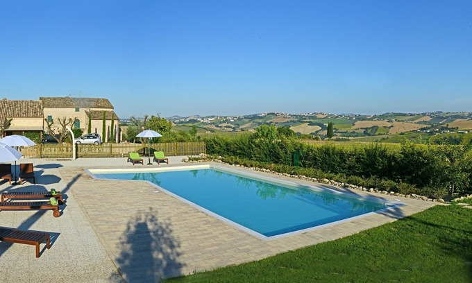 Francavilla d'Ete Apartamento | apartamento del sol en casa de campo con piscina panorámica, en las colinas