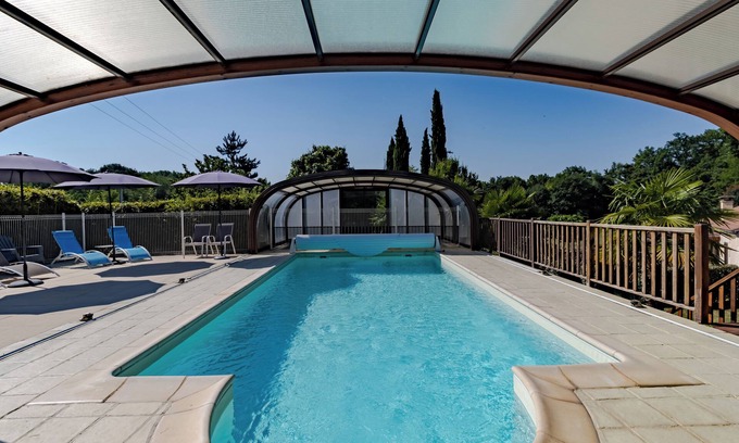 Castelnaud-la-Chapelle Casa | Casa de vacaciones 'Maison Iris' con piscina compartida, Wi-Fi y aire acondicionado