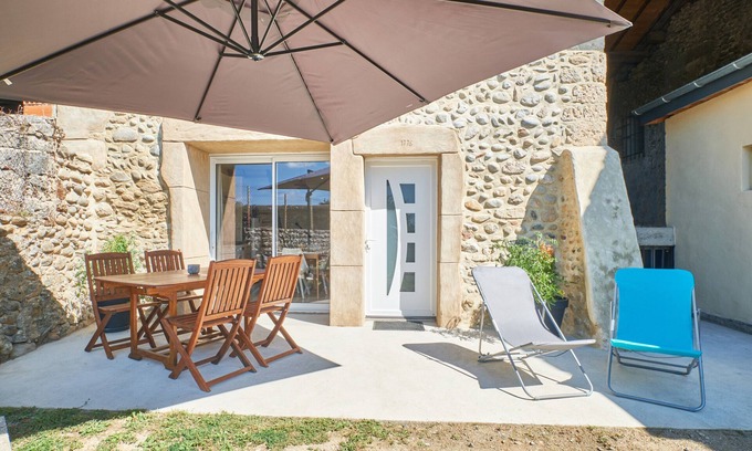 Saint-Hilaire-du-Rosier Casa | Casa de vacaciones 'La Mottinière' con terraza privada y Wi-Fi